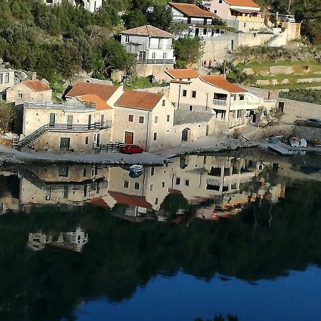 Appartementhaus Elena Jelsa  Bagian luar foto