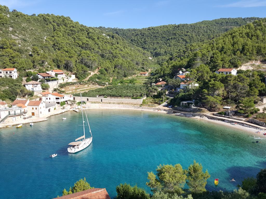 Appartementhaus Elena Jelsa  Bagian luar foto