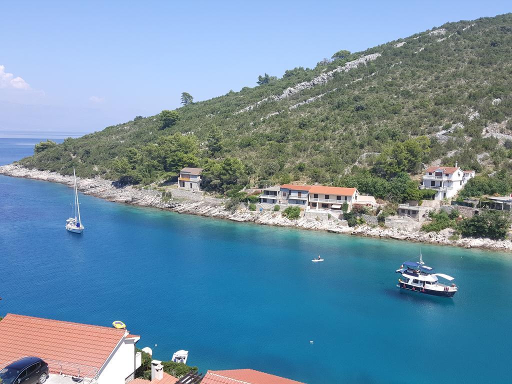 Appartementhaus Elena Jelsa  Bagian luar foto